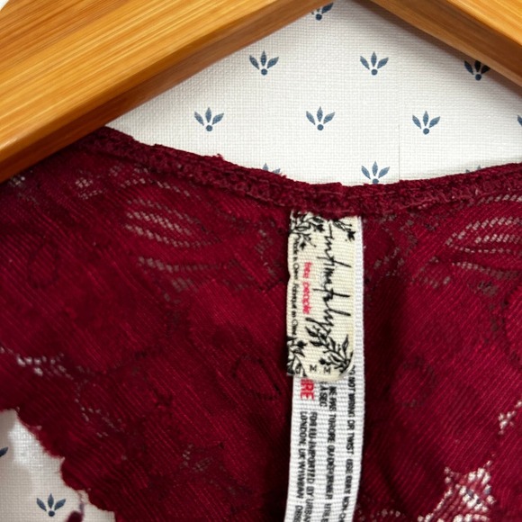 Free People Galloon Lace Back Bralette M Red - Picture 5 of 5